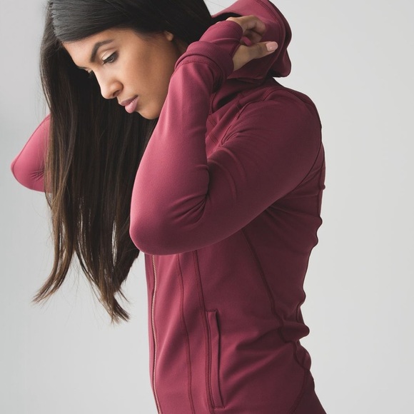 Lululemon Daily Practice Jacket- Wine Berry- Size 6 - Picture 4 of 15